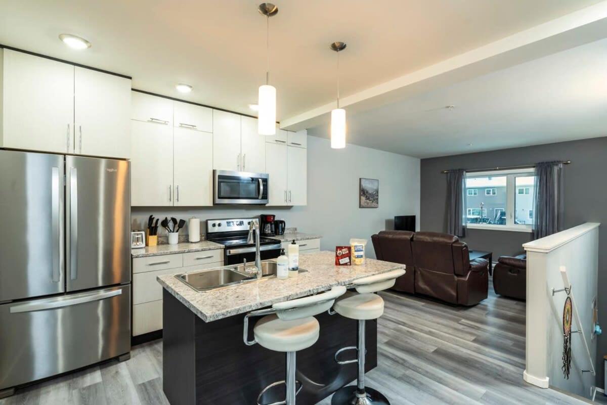 Nn - The Wanderoo - Riverdale 3-Bed 2 5-Bath ไวท์ฮอร์ส ภายนอก รูปภาพ